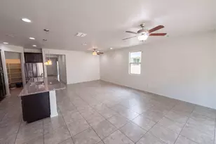 2518 E Fawn Dr, Phoenix, AZ 85042 - Photo 30