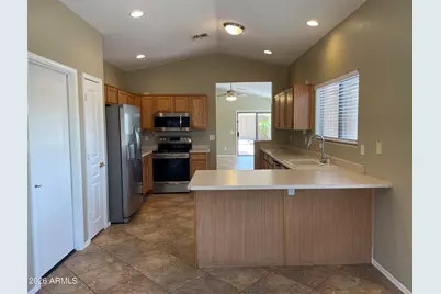 24009 N 21st Way, Phoenix, AZ 85024 - Photo 8