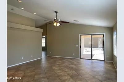 24009 N 21st Way, Phoenix, AZ 85024 - Photo 4