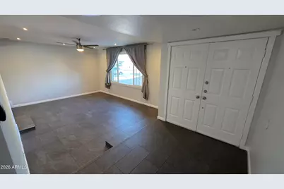 6713 S Palm Drive, Tempe, AZ 85283 - Photo 4