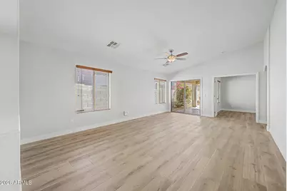 21099 N Alma Drive, Maricopa, AZ 85138 - Photo 12