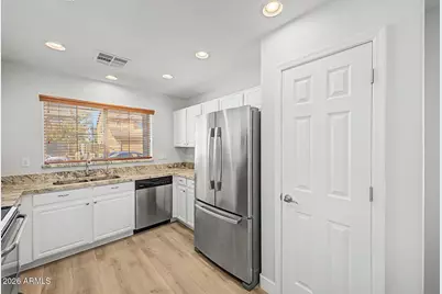 21099 N Alma Drive, Maricopa, AZ 85138 - Photo 10