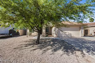 10760 W Louise Dr, Peoria, AZ 85373 - Photo 1