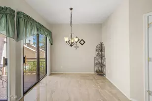 9151 W Greenway Rd, Peoria, AZ 85381 - Photo 6