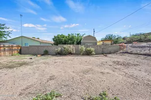345 N Madison St, Wickenburg, AZ 85390 - Photo 28