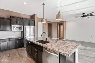 27792 N 102nd Ln, Peoria, AZ 85383 - Photo 34
