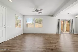 889 E Stottler Dr, Gilbert, AZ 85296 - Photo 10