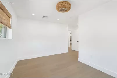 8060 E Lewis Avenue, Scottsdale, AZ 85257 - Photo 32