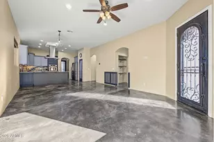 13032 N 19th St, Phoenix, AZ 85022 - Photo 4