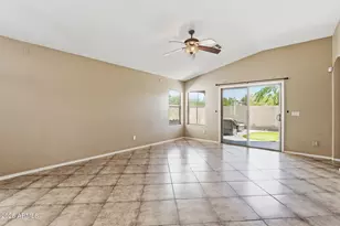 9411 S 35th Dr, Laveen, AZ 85339 - Photo 10