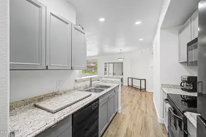 9820 N Central Avenue #120, Phoenix, AZ 85020 - Photo 10