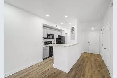 9820 N Central Avenue #120, Phoenix, AZ 85020 - Photo 6