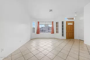 6234 N 88th Ln, Glendale, AZ 85305 - Photo 10