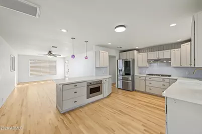 4234 E Earll Drive, Phoenix, AZ 85018 - Photo 14