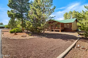 2671 Palomino Trail, Overgaard, AZ 85933 - Photo 22