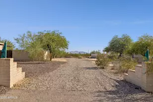 205 W Quartz Rock Rd, Phoenix, AZ 85085 - Photo 66