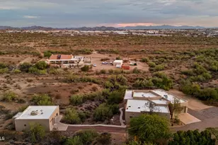 205 W Quartz Rock Rd, Phoenix, AZ 85085 - Photo 58