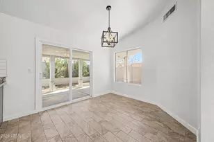 1701 E Carter Rd, Phoenix, AZ 85042 - Photo 14