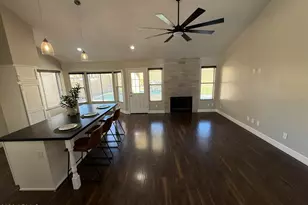 1210 E Amberwood Dr, Phoenix, AZ 85048 - Photo 2
