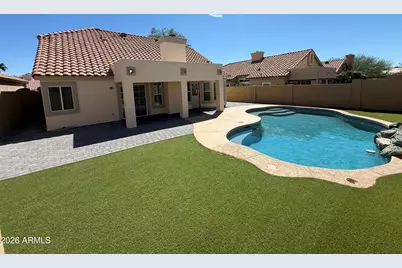 1210 E Amberwood Drive, Phoenix, AZ 85048 - Photo 10