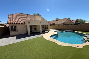 1210 E Amberwood Dr, Phoenix, AZ 85048 - Photo 10