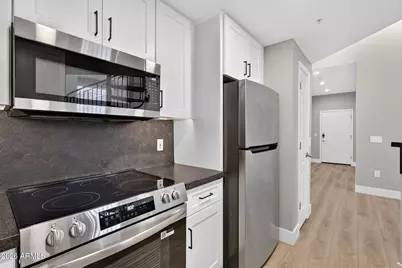 1701 E Colter Street #401, Phoenix, AZ 85016 - Photo 6