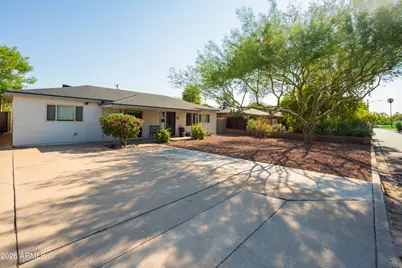 2935 E Flower Street, Phoenix, AZ 85016 - Photo 2