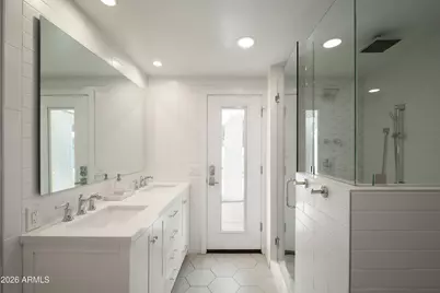 2935 E Flower Street, Phoenix, AZ 85016 - Photo 14