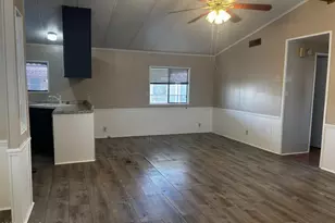 202 N Meridian Dr, Apache Junction, AZ 85120 - Photo 6