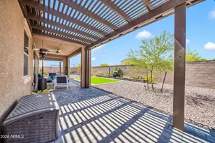 17234 W Royal Palm Rd, Waddell, AZ 85355 - Photo 30