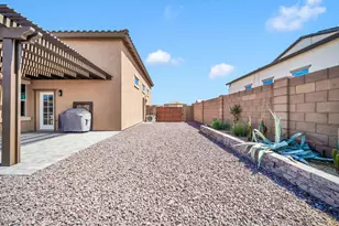 17234 W Royal Palm Rd, Waddell, AZ 85355 - Photo 38