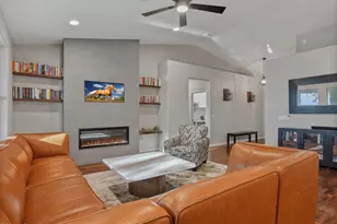 26904 N 24th Ln, Phoenix, AZ 85085 - Photo 10
