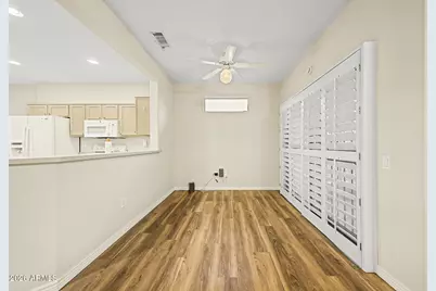 17950 N Somerset Drive, Surprise, AZ 85374 - Photo 10