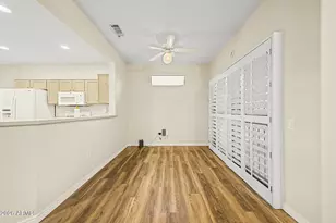 17950 N Somerset Dr, Surprise, AZ 85374 - Photo 10