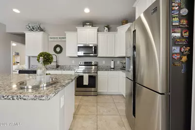 18259 W Ida Lane, Surprise, AZ 85387 - Photo 14