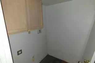 3855 W Greenway Rd, Phoenix, AZ 85053 - Photo 6