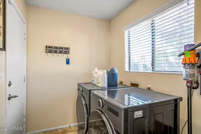 40 W Sarah Lane, Tempe, AZ 85284 - Photo 8