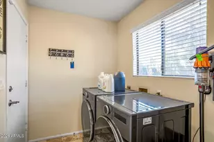 40 W Sarah Ln, Tempe, AZ 85284 - Photo 8