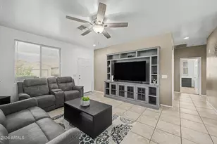 7355 W Hughes Dr, Phoenix, AZ 85043 - Photo 6