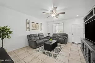 7355 W Hughes Dr, Phoenix, AZ 85043 - Photo 4