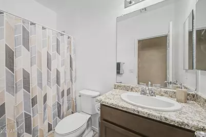 7355 W Hughes Drive, Phoenix, AZ 85043 - Photo 20