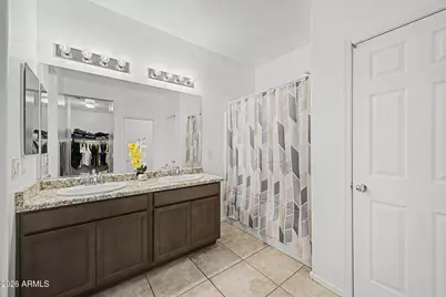 7355 W Hughes Drive, Phoenix, AZ 85043 - Photo 16