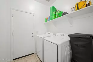 7355 W Hughes Dr, Phoenix, AZ 85043 - Photo 24