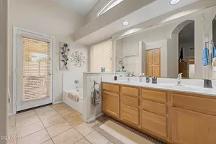 10233 W Daley Ln, Peoria, AZ 85383 - Photo 20