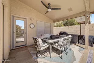 10233 W Daley Ln, Peoria, AZ 85383 - Photo 36