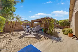 10233 W Daley Ln, Peoria, AZ 85383 - Photo 34