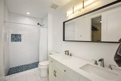 1 E Lexington Avenue #1502, Phoenix, AZ 85012 - Photo 8