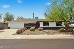 1209 W Medlock Dr, Phoenix, AZ 85013 - Photo 2