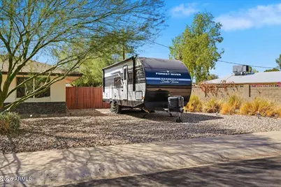 1209 W Medlock Drive, Phoenix, AZ 85013 - Photo 36
