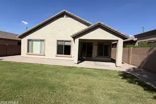 3613 E Meadowview Dr, Gilbert, AZ 85298 - Photo 12
